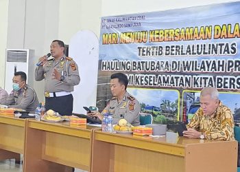 Direktur lalu lintas Polda Jambi Kombes Pol Dhafi saat dorong pemprov Jambi untuk sama-sama mencari solusi permasalahan batu bara (foto: ist)