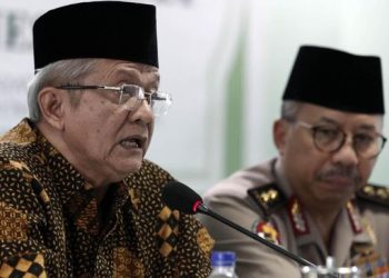 Anwar Abbas meminta pemerintah mengaudit Badan Amil Zakat Nasional (Baznas) setelah ramai bantuan dana renovasi rumah kader PDIP yang disalurkan Gubernur Jawa Tengah Ganjar Pranowo.