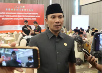 Ketua DPRD Provinsi Jambi, Edi Purwanto. (dok Salimbai.id/Wahyu)