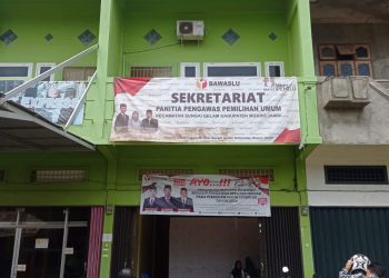 Seketariat Panwascam Sungai Gelam terlihat dari bagian depan (dok. Salimbai.id)