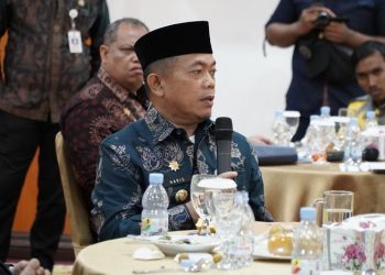 Gubernur Jambi, Al Haris, saat audiensi dengan Komunitas Sopir Batubara di Rumah Dinas Gubernur Jambi, Kamis (16/2/2023). (Foto Diskominfo Provinsi Jambi/Harun)