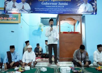 Pj Bupati Muaro Jambi Bachyuni Deliansyah bersama Al Haris lakukan Safari Ramadhan 1444 H di Bahar Utara (Humas Kominfo)