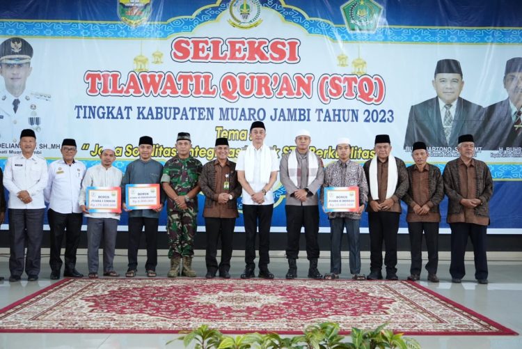 Pj Bupati Muaro Jambi Bachyuni Deliansyah, SH., MH membuka acara Seleksi Tilawatil Qur’an (STQ) tingkat Kabupaten Muaro Jambi. (Dok. Kominfo)