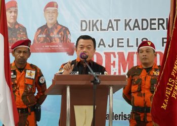 Al Haris saat membuka Diklat Kaderisasi Kualifikasi Utama Pemuda Pancasila Provinsi Jambi, bertempat di Gedung BPSDM Provinsi Jambi, Kota Jambi, Jumat (21/7/2023).(Foto: Diskominfo/Erit Sutriedi)