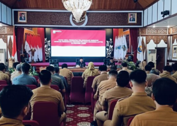 Rapat persiapan pelaksanaan kegiatan APPSI dan STQ di auditorium Rumah Dinas Gubernur Jambi, Selasa (10/10/2023). (Dok. Fey)