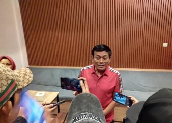 Letjen Agus Suhardi Caleg DPR RI No Urut 4 Partai PDI Dapil Jambi (dok. Salimbai.id/Deni)