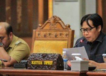 DPRD Tanjabtim gelar Rapat Paripurna lanjutan dengan agenda penyampaian pandangan umum Fraksi-fraksi terhadap Raperda tentang pertanggungjawaban Pelaksanaan APBD Kabupaten Tanjung Jabung Timur Tahun Anggaran 2022, Senin (12/6/2023). [Dok. Humas DPRD]