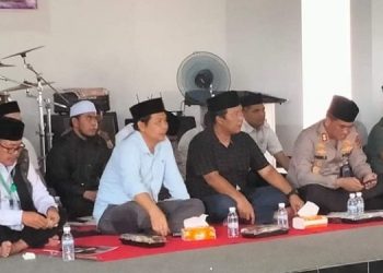 Ketua DPRD Kabupaten Tanjabtim, Mahrup saat hadiri pelepasan Jamaah Haji di Rumah Dinas Bupati Tanjab Timur pada hari Senin, (5/6/23). [Foto: Rz]