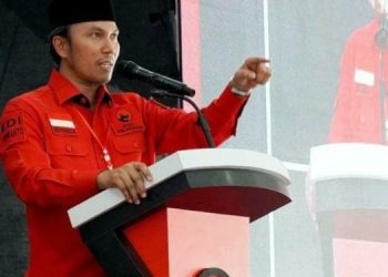 Ketua DPD PDI Perjuangan Provinsi Jambi, Edi Purwanto dalam sebuah acara beberapa waktu lalu (Dok. Facebok Edi Purwanto)