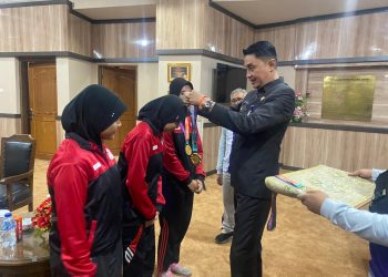 Pj Bupati Muaro Jambi Mengatakan Bangga Terhadap Atlet Taekwondo Muaro Jambi