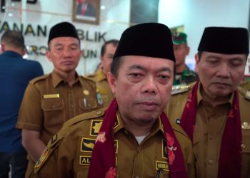 Gubernur Al Haris saat diwawancarai (Dok. Kominfo)