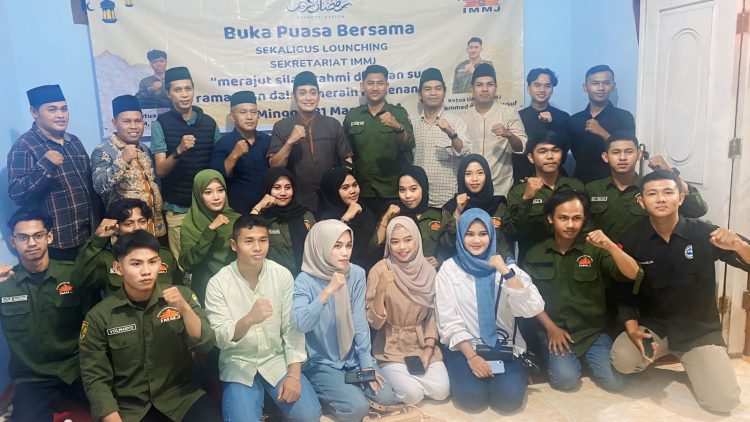 Buka bersama sekaligus peresmian seketariat IMMJ (dok. Salimbai.id)