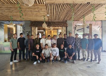 Foto bersama pengurus PC GP Ansor Muaro Jambi (dok. Aris)